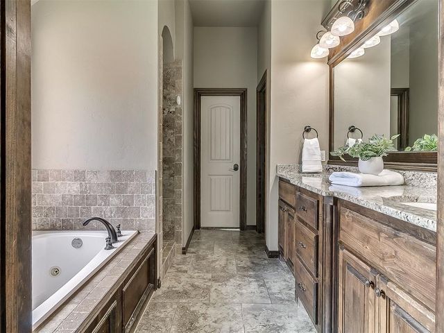 1001 Summerhill Drive, Moore, OK 73160