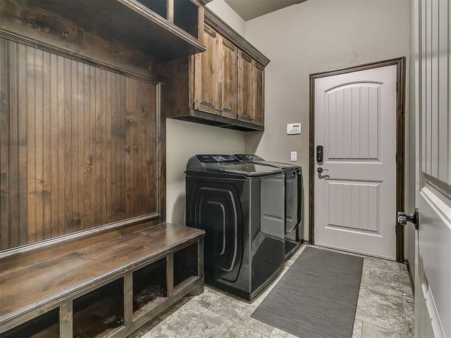 1001 Summerhill Drive, Moore, OK 73160