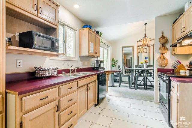 2324 Spain Drive, Manhattan, KS 66502