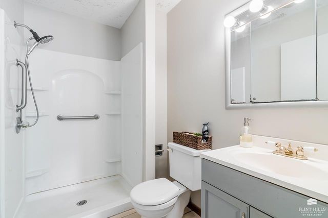 2324 Spain Drive, Manhattan, KS 66502