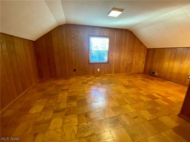 23710 E Baintree Road, Beachwood, OH 44122