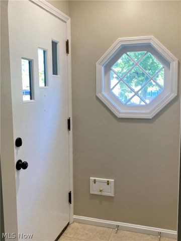 23710 E Baintree Road, Beachwood, OH 44122