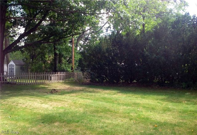 23710 E Baintree Road, Beachwood, OH 44122