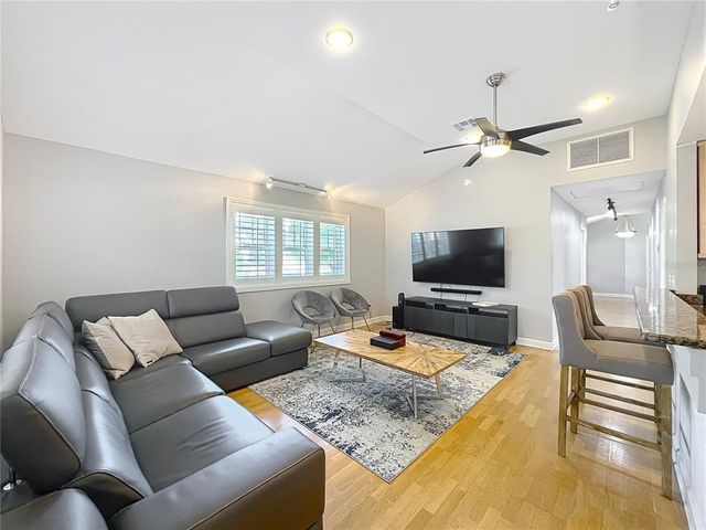 1122 VASSAR STREET, Orlando, FL 32804