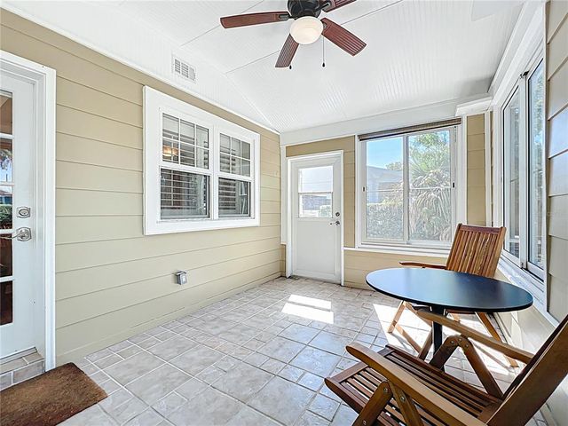 1122 VASSAR STREET, Orlando, FL 32804