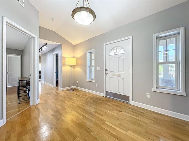 1122 VASSAR STREET, Orlando, FL 32804