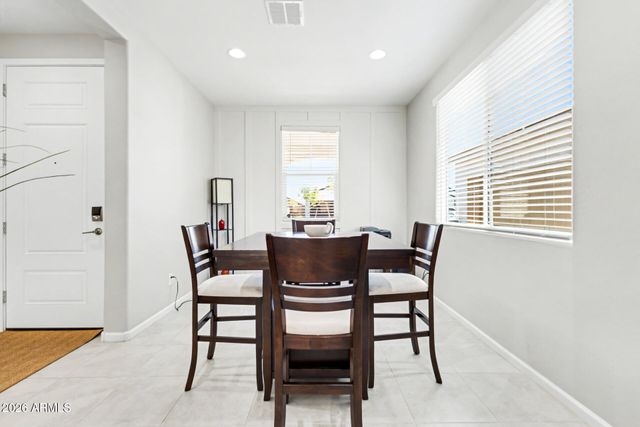 15634 W WINSLOW Avenue, Goodyear, AZ 85338