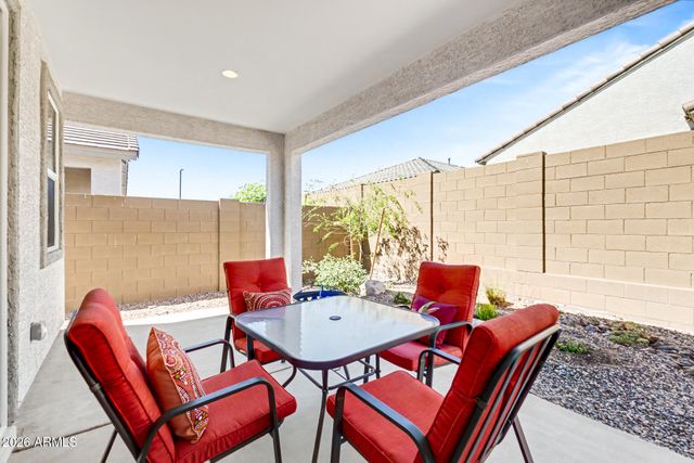15634 W WINSLOW Avenue, Goodyear, AZ 85338