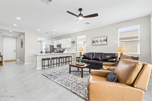 15634 W WINSLOW Avenue, Goodyear, AZ 85338