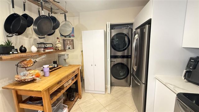 5757 Collins Ave 501, Miami Beach, FL 33140