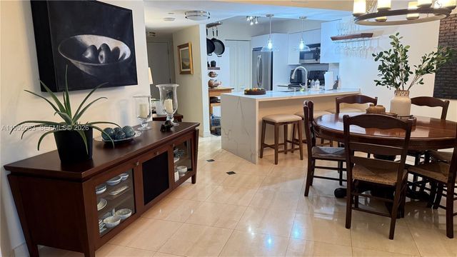 5757 Collins Ave 501, Miami Beach, FL 33140