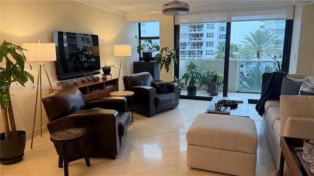 5757 Collins Ave 501, Miami Beach, FL 33140