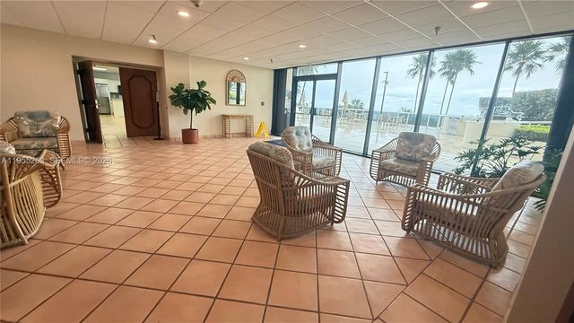 5757 Collins Ave 501, Miami Beach, FL 33140