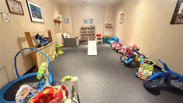 5757 Collins Ave 501, Miami Beach, FL 33140