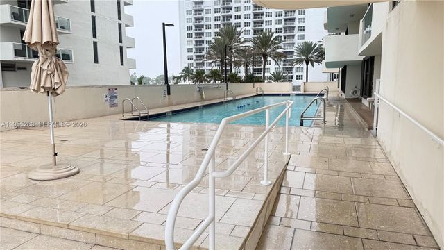 5757 Collins Ave 501, Miami Beach, FL 33140