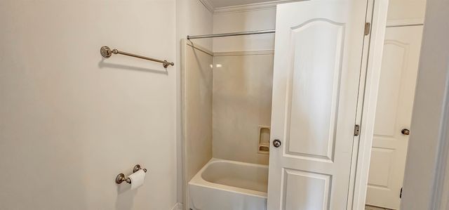 9769 WOODLAND SPRUCE DR, Cordova, TN 38018