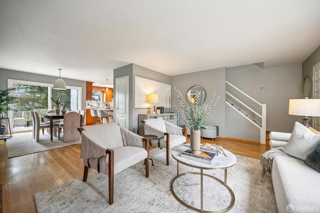 370 Horizon Way, Pacifica, CA 94044