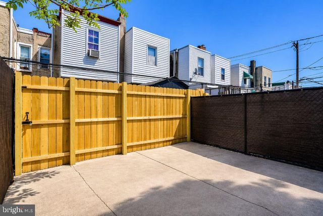 2545 S MARSHALL ST, Philadelphia, PA 19148