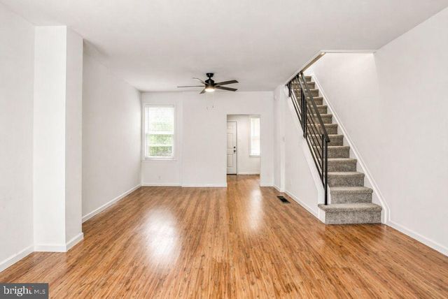 2545 S MARSHALL ST, Philadelphia, PA 19148