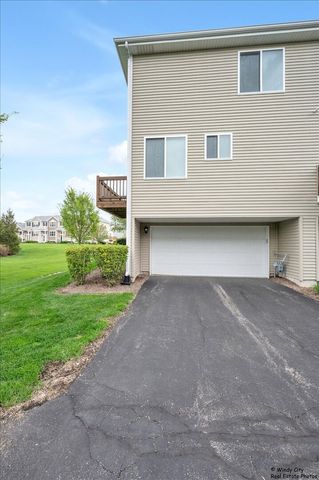 1670 Ruby Drive, Pingree Grove, IL 60140