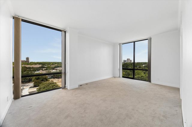 1111 Bering Drive 805, Houston, TX 77057
