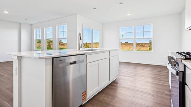 127 Cornerstone Crossing, Hampshire, IL 60140