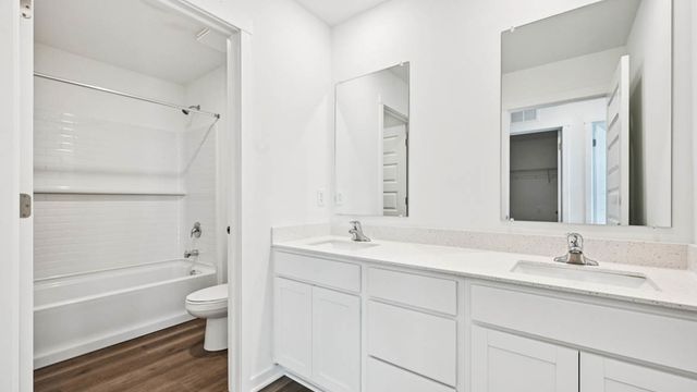 127 Cornerstone Crossing, Hampshire, IL 60140