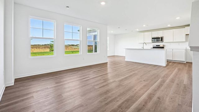 127 Cornerstone Crossing, Hampshire, IL 60140