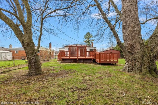 22801 Garfield Street, Saint Clair Shores, MI 48082
