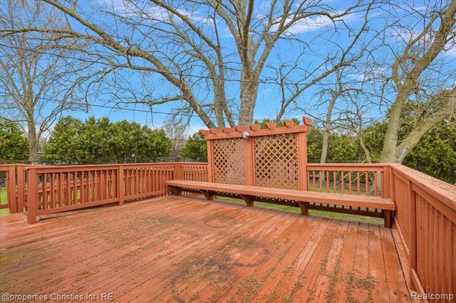 22801 Garfield Street, Saint Clair Shores, MI 48082