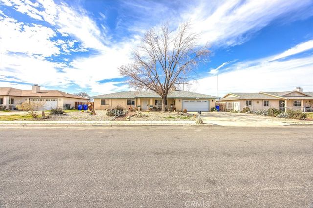13422 Nicola, Apple Valley, CA 92308