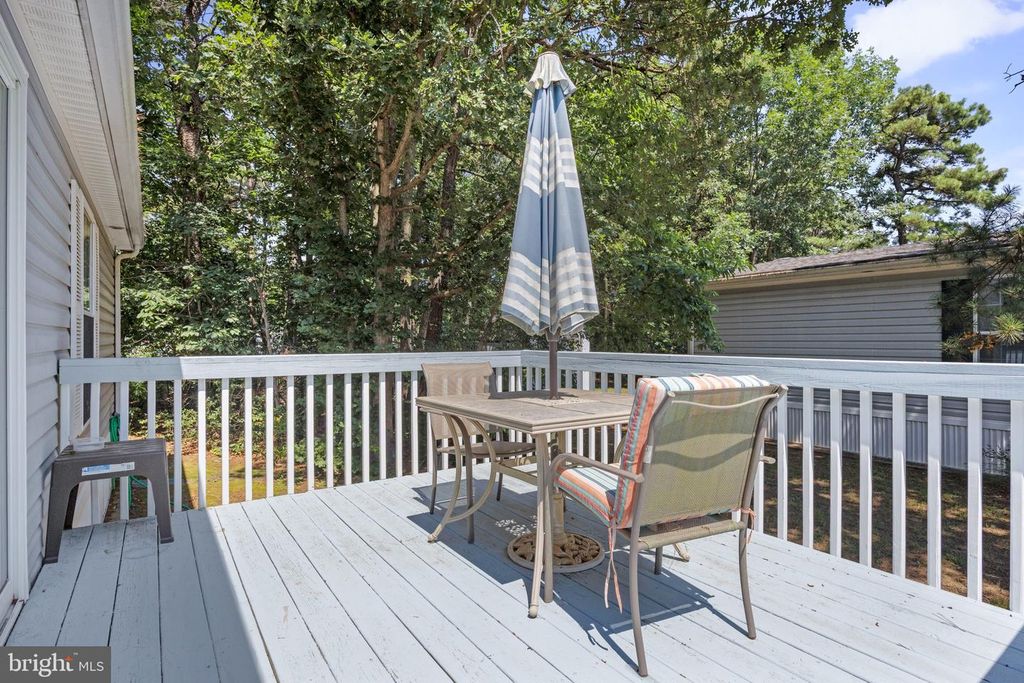 54 SHENANDOAH DR, Sicklerville, NJ 08081