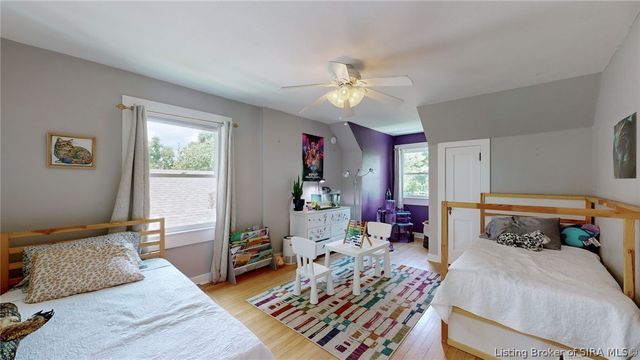 2800 Hollywood Boulevard, Clarksville, IN 47129