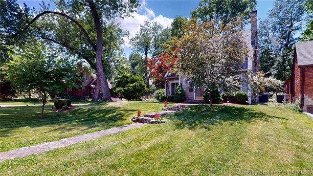 2800 Hollywood Boulevard, Clarksville, IN 47129