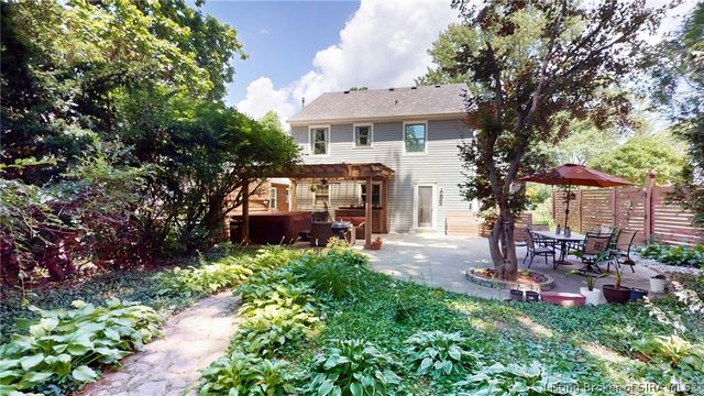 2800 Hollywood Boulevard, Clarksville, IN 47129