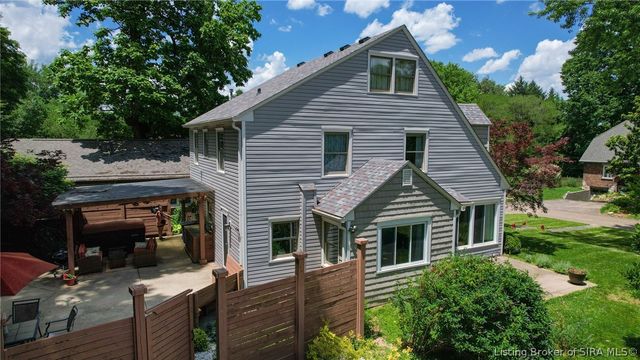 2800 Hollywood Boulevard, Clarksville, IN 47129