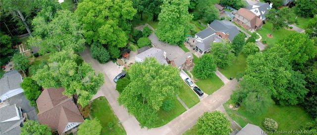 2800 Hollywood Boulevard, Clarksville, IN 47129