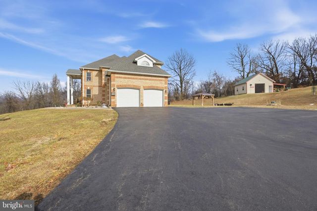 21111 GREENBRIER RD, Boonsboro, MD 21713