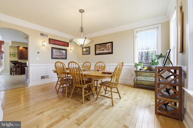 21111 GREENBRIER RD, Boonsboro, MD 21713