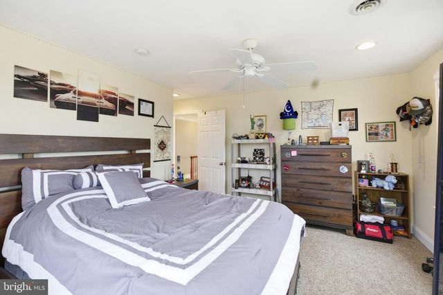 21111 GREENBRIER RD, Boonsboro, MD 21713