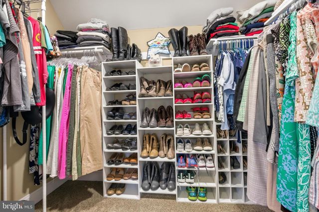 21111 GREENBRIER RD, Boonsboro, MD 21713