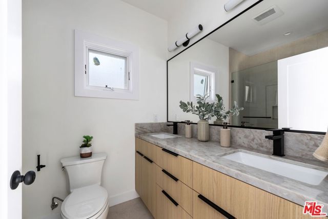 424 N Avenue 54, Los Angeles, CA 90042