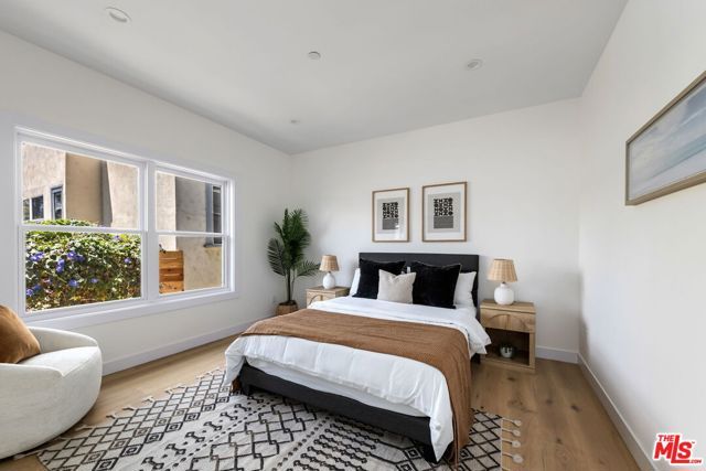 424 N Avenue 54, Los Angeles, CA 90042