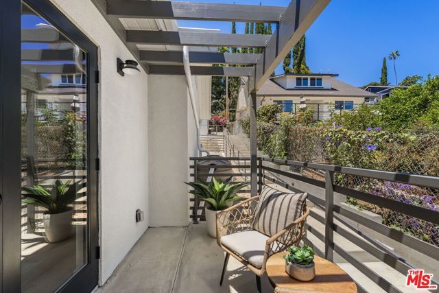 424 N Avenue 54, Los Angeles, CA 90042