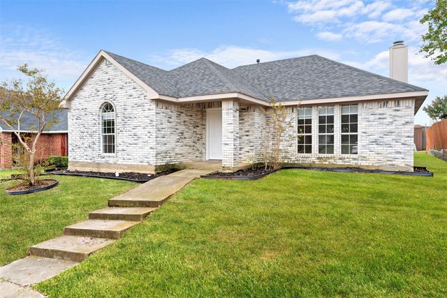 1042 Kim Lane, Mesquite, TX 75149