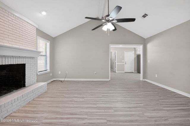 147 Sunnycrest Drive, Ridgeland, MS 39157