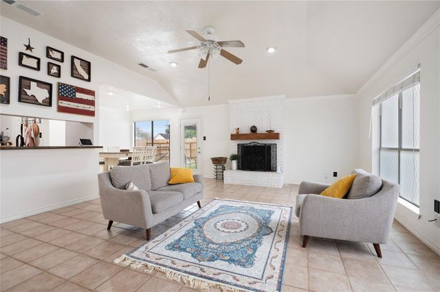 2506 Bisontine Street, Friendswood, TX 77546