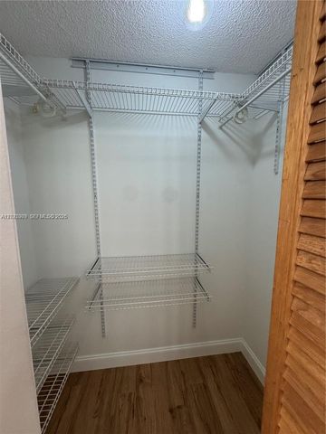 1121 SW 122nd Avenue 4122, Miami, FL 33184
