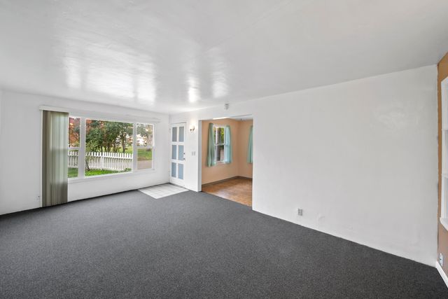 1271 Mistletoe Lane, Redding, CA 96002