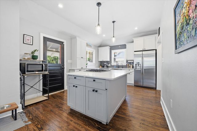 2241 Hurley Avenue, Fort Worth, TX 76110